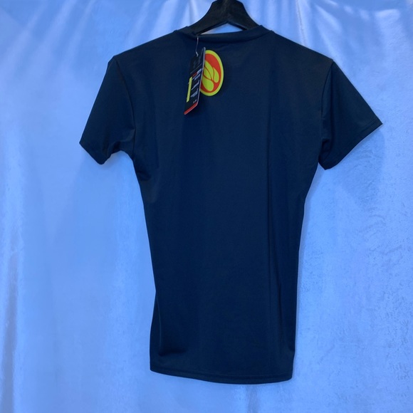 BNWT Men’s Under Armour black compression tactical Heatgear™️ short sleeve shirt - Picture 5 of 6